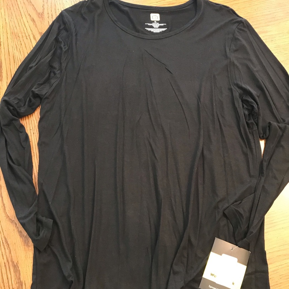 Wink Scrubs brand long sleeve black top - Size XL